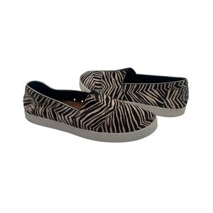 Toms Cream Brown Zebra Striped Calf Hair Loafers Size 8 Women’s